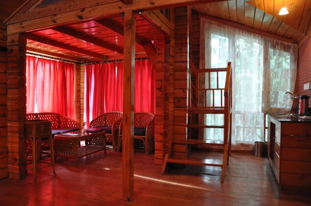 the-chalets-naldehra-shimla-cottage-living-room-88581944050-jpeg-g